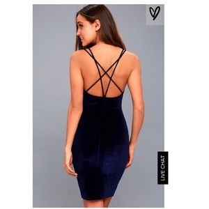 NWT Lulu’s velvet bodycon dress